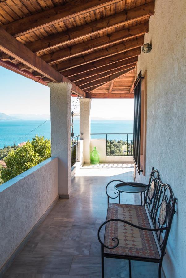 Aphrodite'S Maisonette On Corfu Island Mparmpati Eksteriør billede