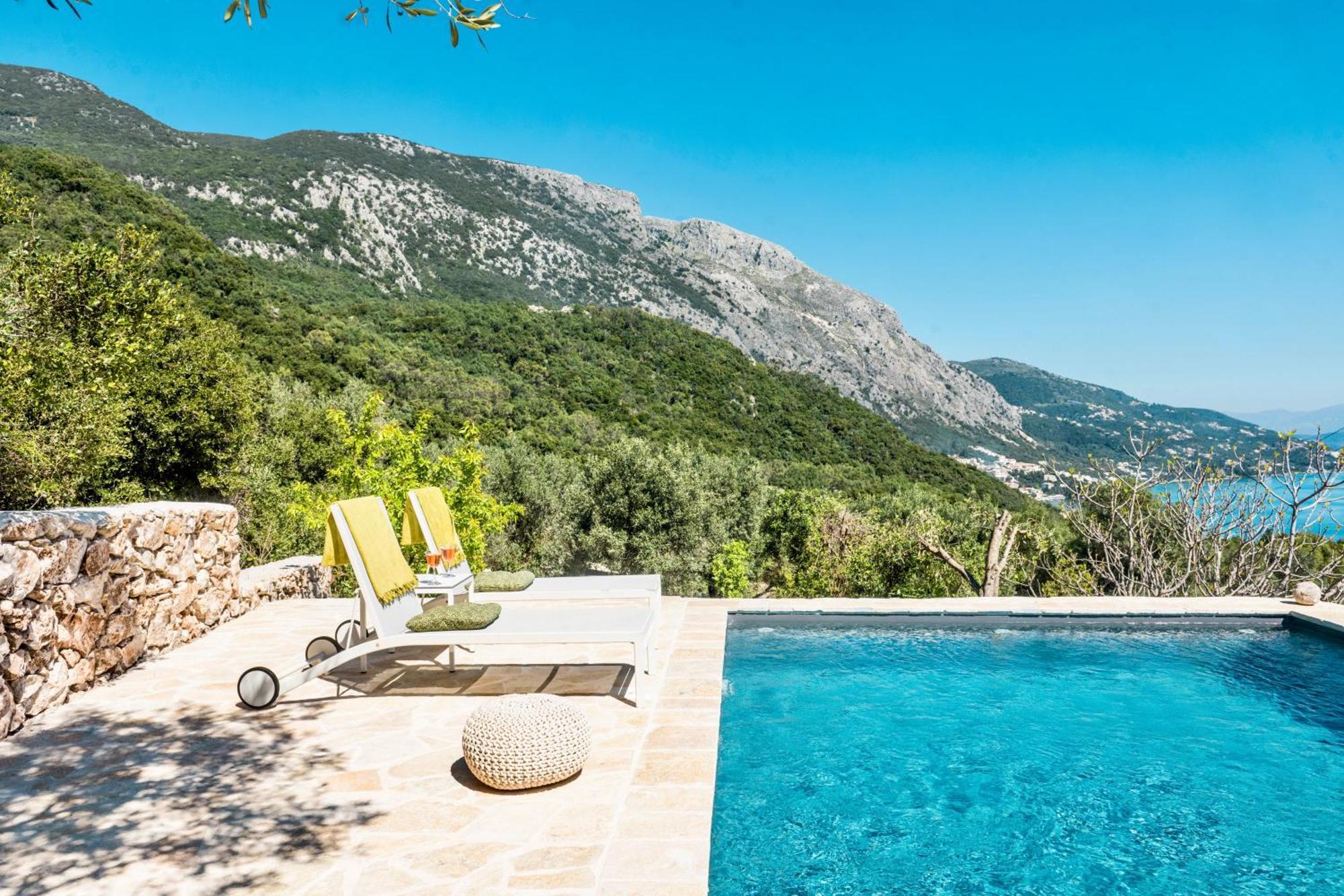 Aphrodite'S Maisonette On Corfu Island Mparmpati Eksteriør billede